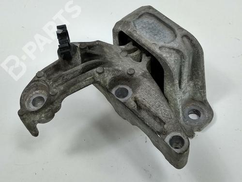 Used Engine mount Engine mount RENAULT MEGANE III Grandtour (KZ0/1) 1.5 dCi (KZ09, KZ0D, KZ1G, KZ29, KZ14, KZ1W, KZ10, KZ1F,... (110 hp) 10239064 10239064