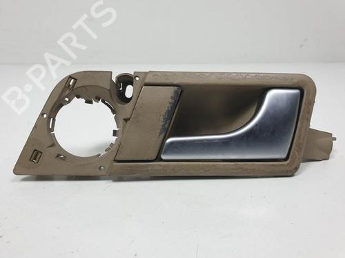 Used Front right interior door handle Front right interior door handle AUDI A2 (8Z0) 1.4 TDI (75 hp) 12381809 12381809
