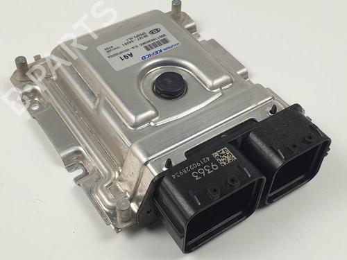 Used Engine control unit (ECU) Engine control unit (ECU) KIA PICANTO III (JA) 1.0 (67 hp) 24915416 24915416