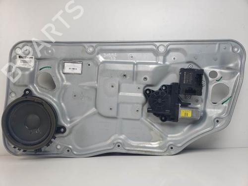 Lève-vitre avant droit VOLVO V70 III (135) 1.6 D (109 hp) 25453687