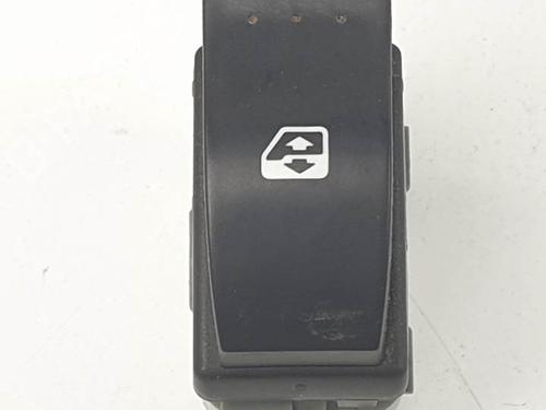 Used Right rear window switch RENAULT GRAND SCÉNIC II (JM0/1_) 1.5 dCi (JM1E) (106 hp) 25590762