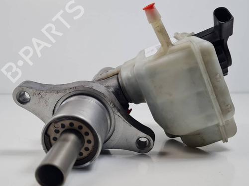 Brake master cylinder VW GOLF VI (5K1) 1.4 | BP38301261M77 - Image 5
