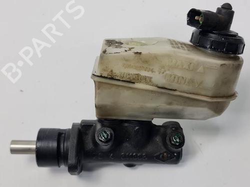 Brake master cylinder RENAULT MEGANE I Classic (LA0/1_) 2.0 i (LA07, LA0G) | BP6858519M77 