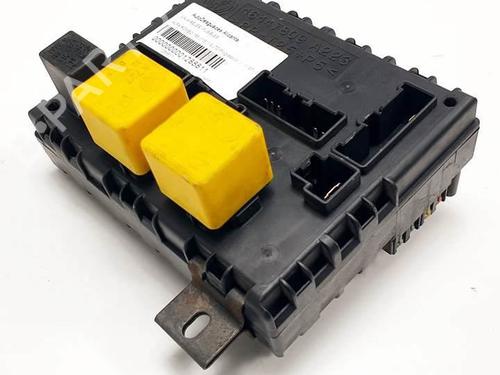 Used Fuse box Fuse box ALFA ROMEO 156 (932_) 1.9 JTD (932B2) (105 hp) 18906941 18906941