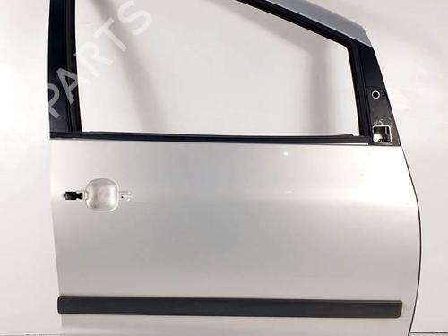 Used Right front door VW SHARAN (7M8, 7M9, 7M6) 1.9 TDI (115 hp) 18090931