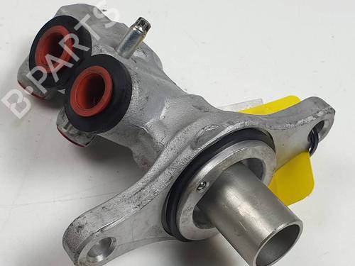 Used Brake master cylinder Brake master cylinder PEUGEOT 2008 I (CU_) 1.2 PureTech 82 (82 hp) 29907954 29907954