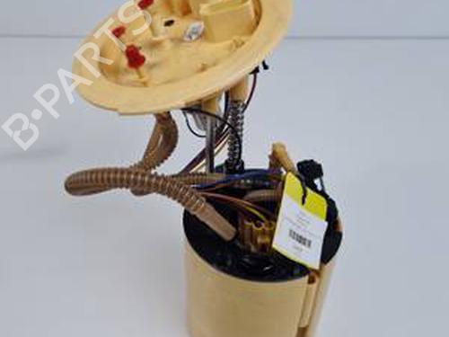 Used Fuel pump AUDI A4 B8 Avant (8K5) 2.0 TDI (143 hp) 30450486