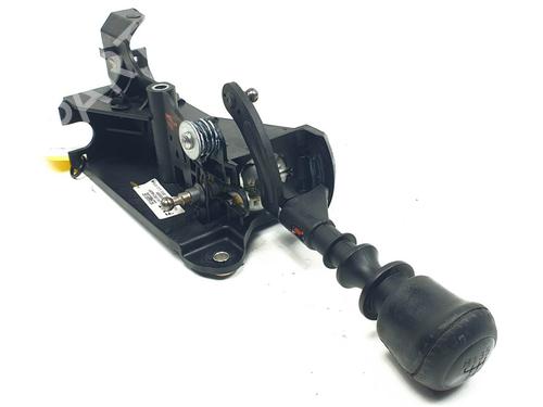 Used Gear lever Gear lever FIAT DOBLO Bus (263_) 1.6 D Multijet (263AXD1B, 263AXX1B) (105 hp) 29172375 29172375