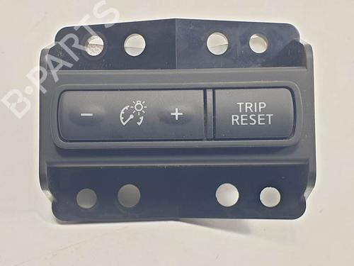 Used Switch Switch NISSAN QASHQAI II (J11, J11_) 1.2 DIG-T (115 hp) 11937040 11937040