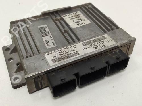 Used Engine control unit (ECU) Engine control unit (ECU) 10034684 10034684