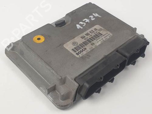 Calculateur moteur (ecu) VW NEW BEETLE (9C1, 1C1) 2.0 (115 hp) 21243963