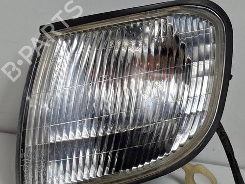 Used Left front indicator Left front indicator KIA SPORTAGE SUV (K00) 2.0 i 16V 4WD (128 hp) 40287841 40287841