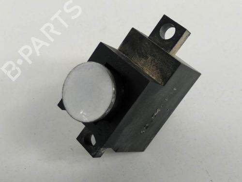 Used Tailgate handle Tailgate handle BMW 7 (E65, E66, E67) 730 d (218 hp) 7052947 7052947