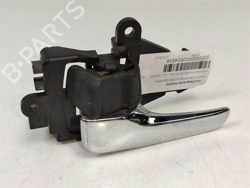 Used Front left interior door handle Front left interior door handle MITSUBISHI PAJERO SPORT I (K7_, K9_) 3.5 4WD (200 hp) 12358032 12358032