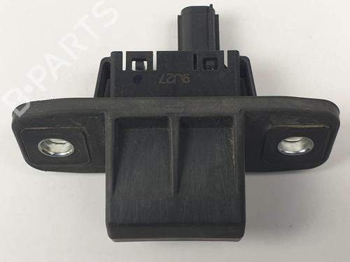 Used Tailgate handle Tailgate handle MAZDA CX-30 (DM) SKYACTIV-G M Hybrid (122 hp) 24915682 24915682