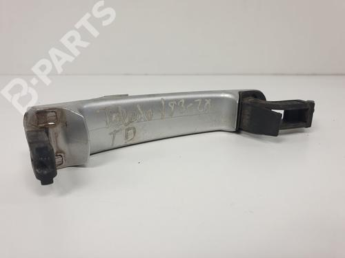 Rear right exterior door handle SEAT TOLEDO II (1M2) 1.6 16V | BP6844755C130 