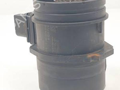 Mass air flow sensor BMW 1 (E87) 118 d | BP30998575M95