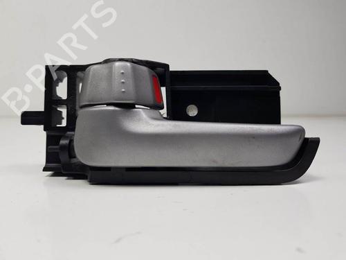 Used Front left interior door handle SUZUKI SWIFT III (MZ, EZ) 1.3 DDiS (RS413D) (75 hp) 11347107