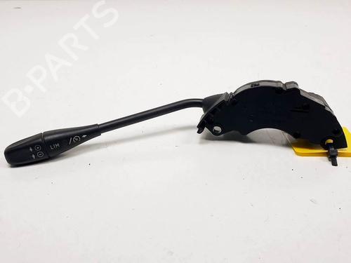 Used Steering wheel controls Steering wheel controls MERCEDES-BENZ E-CLASS T-Model (S211) E 320 T CDI (211.226) (204 hp) 17701332 17701332