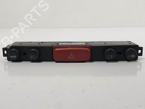 Used Warning switch Warning switch ALFA ROMEO 147 (937_) 1.9 JTD (937.AXD1A, 937.BXD1A, 937.AXV1A, 937.BXB1A,... (115 hp) 13370208 13370208