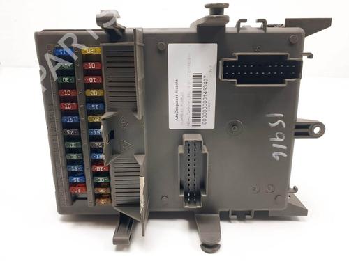 fuse-box-renault-laguna-ii-bg01_-2001-2002-2003-2004-2005-2006-2007-25140296 main image