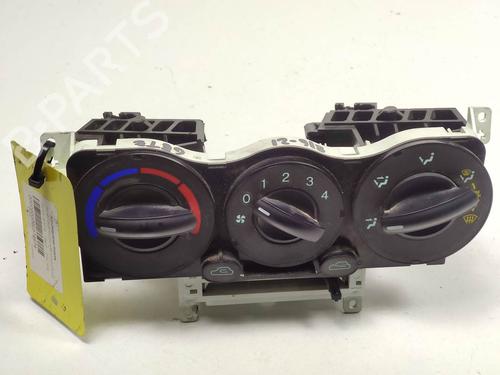 climate-control-hyundai-getz-tb-11-2001-2002-2003-2004-2005-2006-2007-2008-2009-2010-2011-9543928 main image