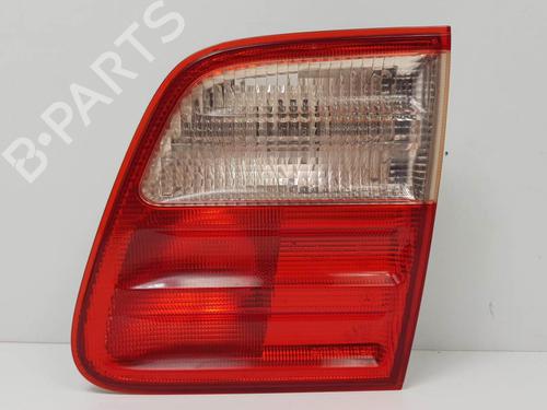 Used Right tailgate light Right tailgate light MERCEDES-BENZ E-CLASS T-Model (S210) E 240 T (210.261) (170 hp) 24990365 24990365