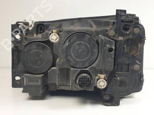 Right headlight LAND ROVER RANGE ROVER SPORT I (L320) 3.0 D 4x4 | BP30762737C29