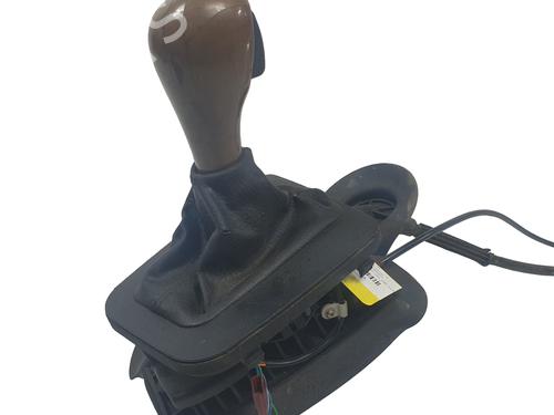 gear-lever-bmw-3-e46-1997-1998-1999-2000-2001-2002-2003-2004-2005-36069449 main image