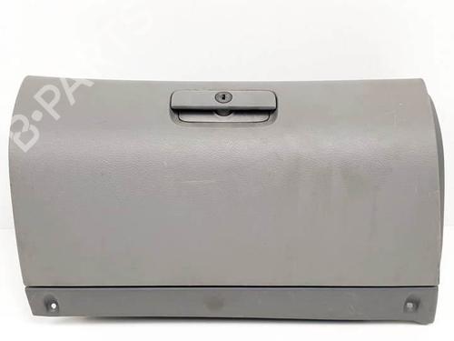 Used Glove box SKODA OCTAVIA I (1U2) 1.8 (125 hp) 17971192