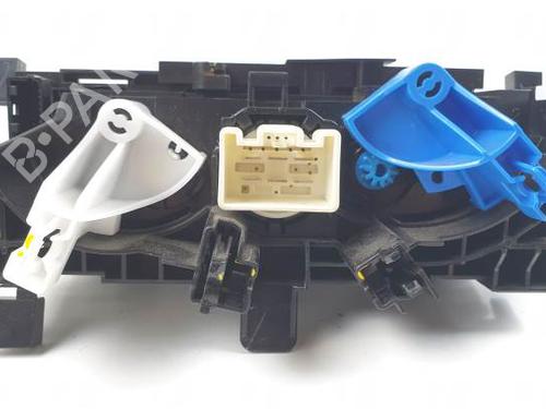 Climate control DACIA DUSTER (HM_) 1.0 TCe 90 | BP25752352I5 