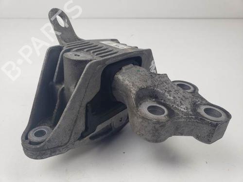 Used Engine mount OPEL ASTRA J Sports Tourer (P10) 1.7 CDTI (35) (125 hp) 24915227