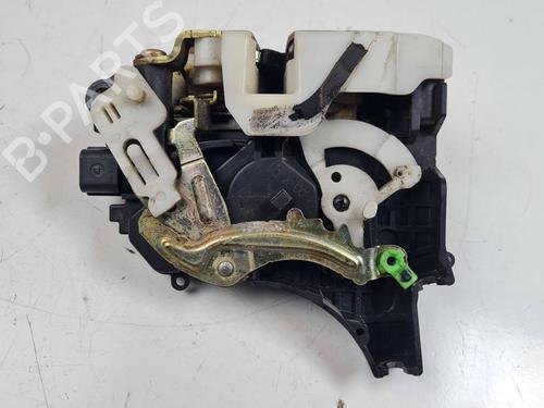 Used Rear left lock MITSUBISHI GRANDIS (NA_W) 2.0 DI-D (NA8W) (136 hp) 29820367