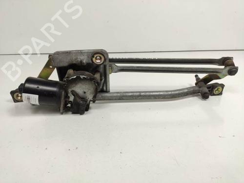 Used Front wiper motor FORD MONDEO II (BAP) 1.8 TD (90 hp) 8956452
