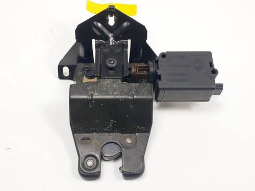Used Tailgate lock BMW 5 Touring (E39) 523 i (170 hp) 16718873