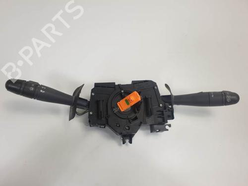 Used Headlight switch RENAULT CLIO II (BB_, CB_) 1.2 (BB0A, BB0F, BB10, BB1K, BB28, BB2D, BB2H, CB0A,... (58 hp) 6859269
