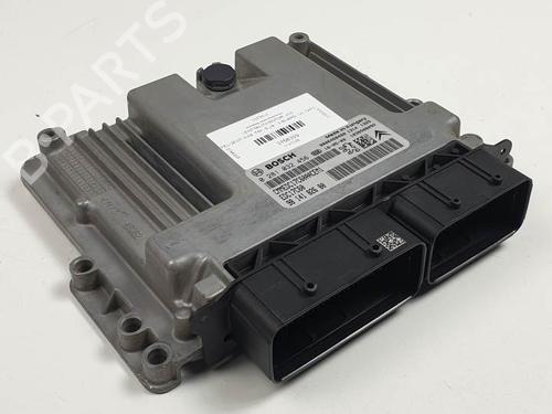 Used Engine control unit (ECU) PEUGEOT 3008 I MPV (0U_) 1.6 BlueHDi 120 (120 hp) 27888733
