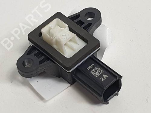 Used Electronic sensor Electronic sensor FORD FIESTA VII (HJ, HF) 1.1 Ti-VCT (75 hp) 6860669 6860669