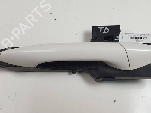 Used Rear right exterior door handle HYUNDAI i30 Estate (GD) 1.6 CRDi (110 hp) 29581693