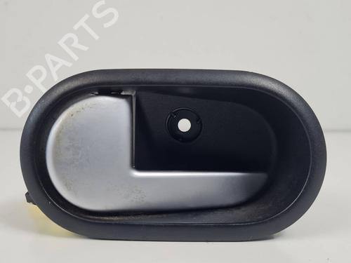 Used Front left interior door handle Front left interior door handle 38083495 38083495