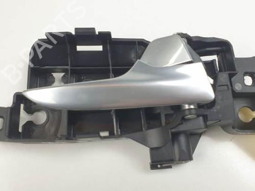 Højre fortil invendig håndtag FORD MONDEO IV (BA7) 2.0 TDCi (163 hp) 24930653