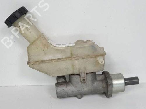 Used Brake master cylinder NISSAN MICRA III (K12) 1.2 16V (80 hp) 7012726