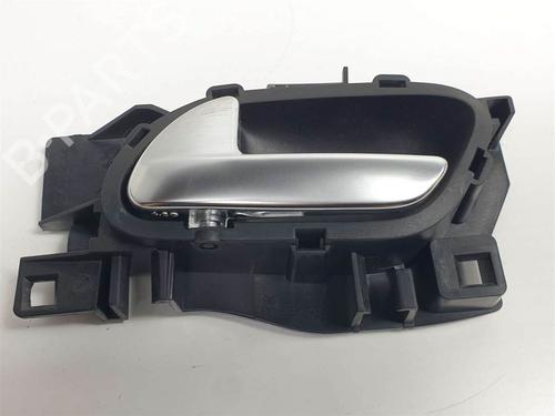 Used Front left interior door handle Front left interior door handle PEUGEOT 508 I (8D_) 2.0 HDi Hybrid4 AWC (163 hp) 10644962 10644962