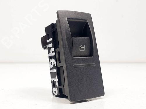 Used Right rear window switch Right rear window switch VW PHAETON (3D1, 3D2, 3D3, 3D4, 3D6, 3D7, 3D8, 3D9) 3.2 V6 4motion (241 hp) 12392542 12392542