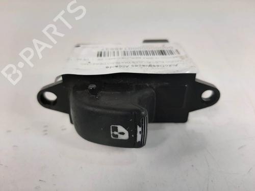 Used Right rear window switch Right rear window switch DAEWOO NUBIRA Saloon (J100) 1.6 16V (106 hp) 6844422 6844422