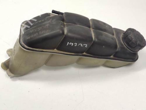 Used Expansion tank MERCEDES-BENZ E-CLASS (W210) E 300 Turbo-D (210.025) (177 hp) 9216553