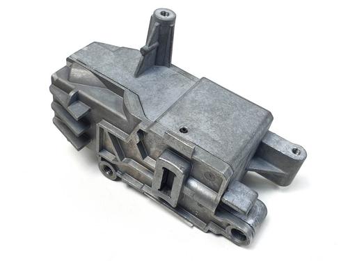 Used Electronic module Electronic module LAND ROVER RANGE ROVER SPORT I (L320) 3.0 D 4x4 (245 hp) 27885779 27885779