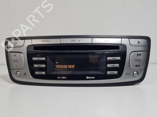 Autoradio Autoradio TOYOTA AYGO (_B1_) 1.0 (KGB10_, KGB10R) (68 hp) 37257831 37257831