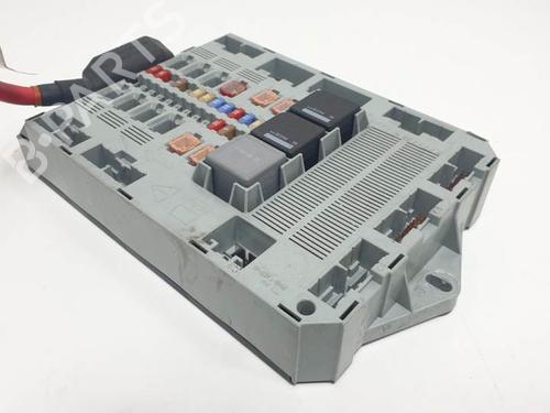 Used Fuse box JAGUAR XF I (X250) 2.7 D (207 hp) 16576344