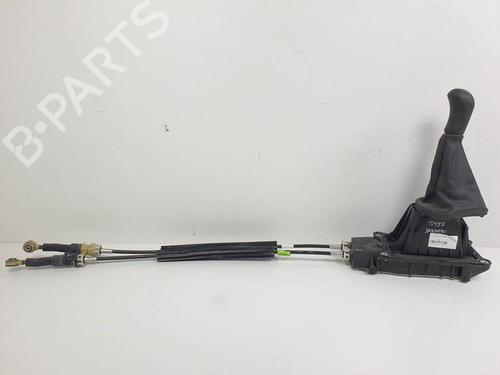 Used Gear lever Gear lever DACIA SANDERO II 1.0 SCe 75 (B8JC, B8JD, B8NC) (73 hp) 12367128 12367128